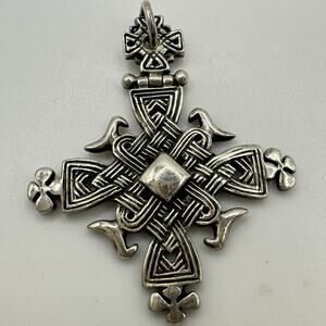 Vintage 925 sterling silver Ethiopian Coptic cross articulated braided pendant